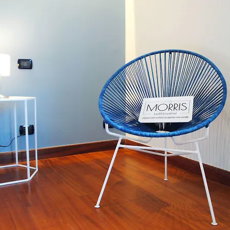 Couette-café Morris Bari