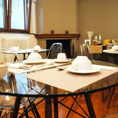 Morris Couette-café 4*